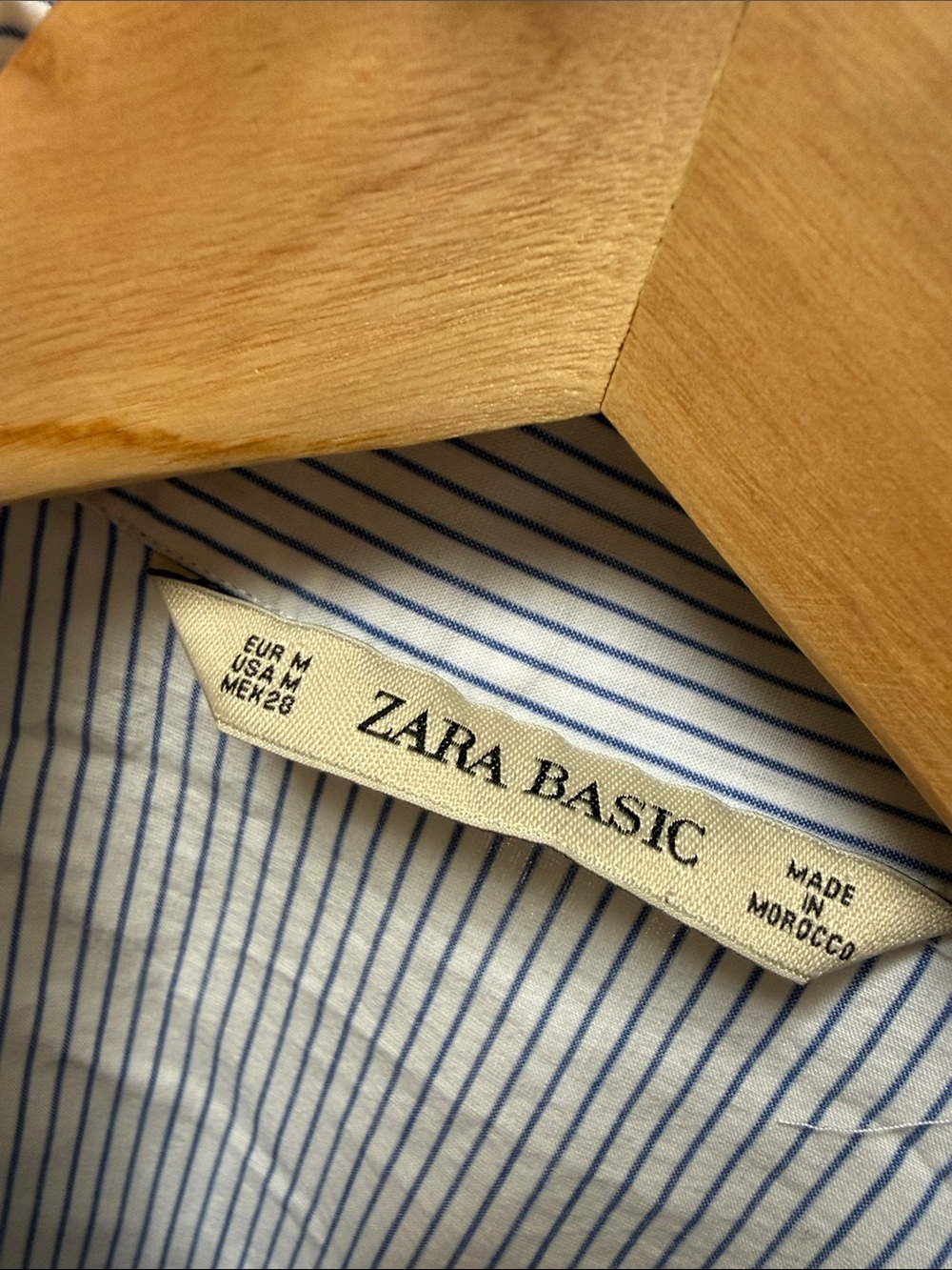 ZARA oversized striped poplin shirt with neck tie and contrasting trims - Picture 5 of 9